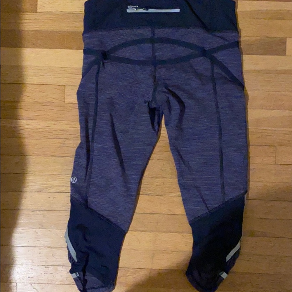 Cropped lululemon leggings good condition